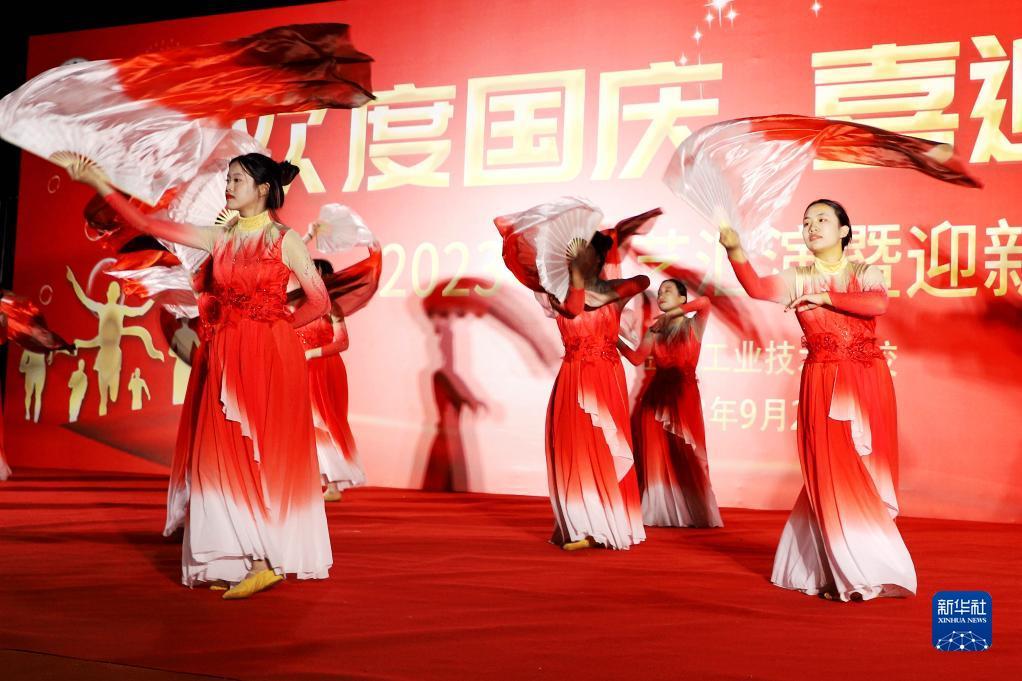 深圳星辰娱乐